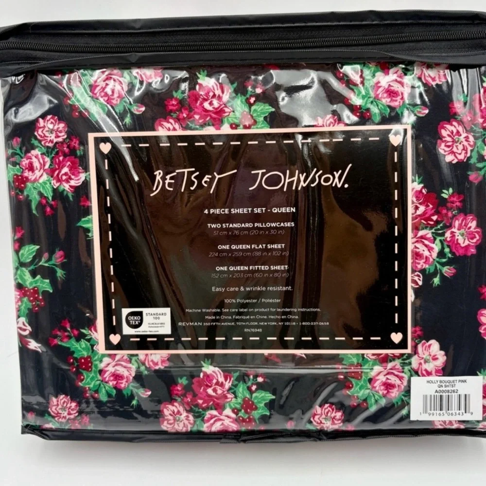 NEW Betsey Johnson Pink Floral Queen Sheet Set